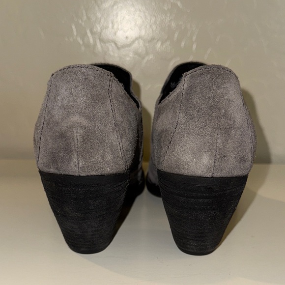 Born Women's Gray Suede Ankle Boots - Picture 4 of 6